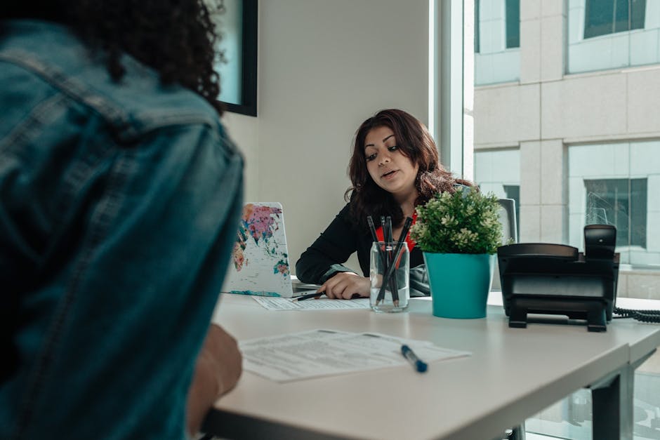 Illustration du métier de Chargé / Chargée d'emploi en entreprise de travail temporaire