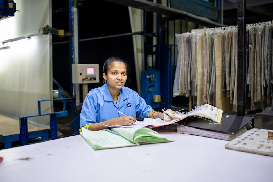 Illustration du métier de Conducteur / Conductrice de ligne de production de textiles non-tissés