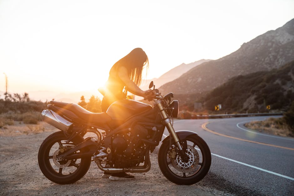 Illustration du métier de Conseiller commercial / Conseillère commerciale motocycles