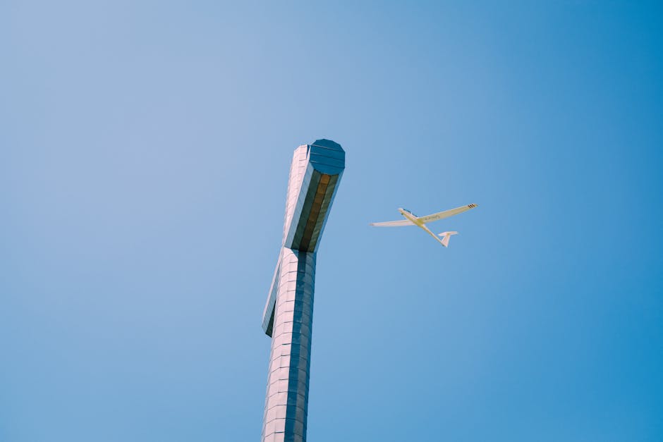 Illustration du métier de Orfèvre planeur / Orfèvre planeuse