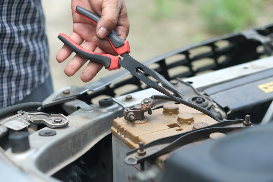 Illustration du métier de Technicien démonteur / Technicienne démonteuse de batteries de véhicules électriques
