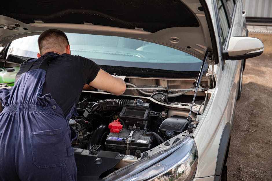 Illustration du métier de Technicien expert / Technicienne experte après-vente de véhicules de transport routier