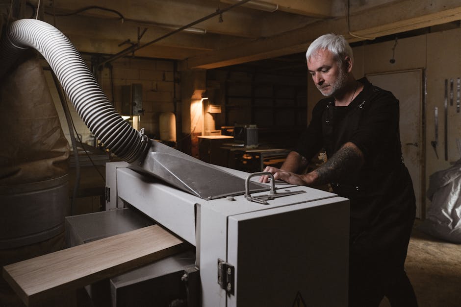 Illustration du métier de Technicien / Technicienne de fabrication en industrie du bois